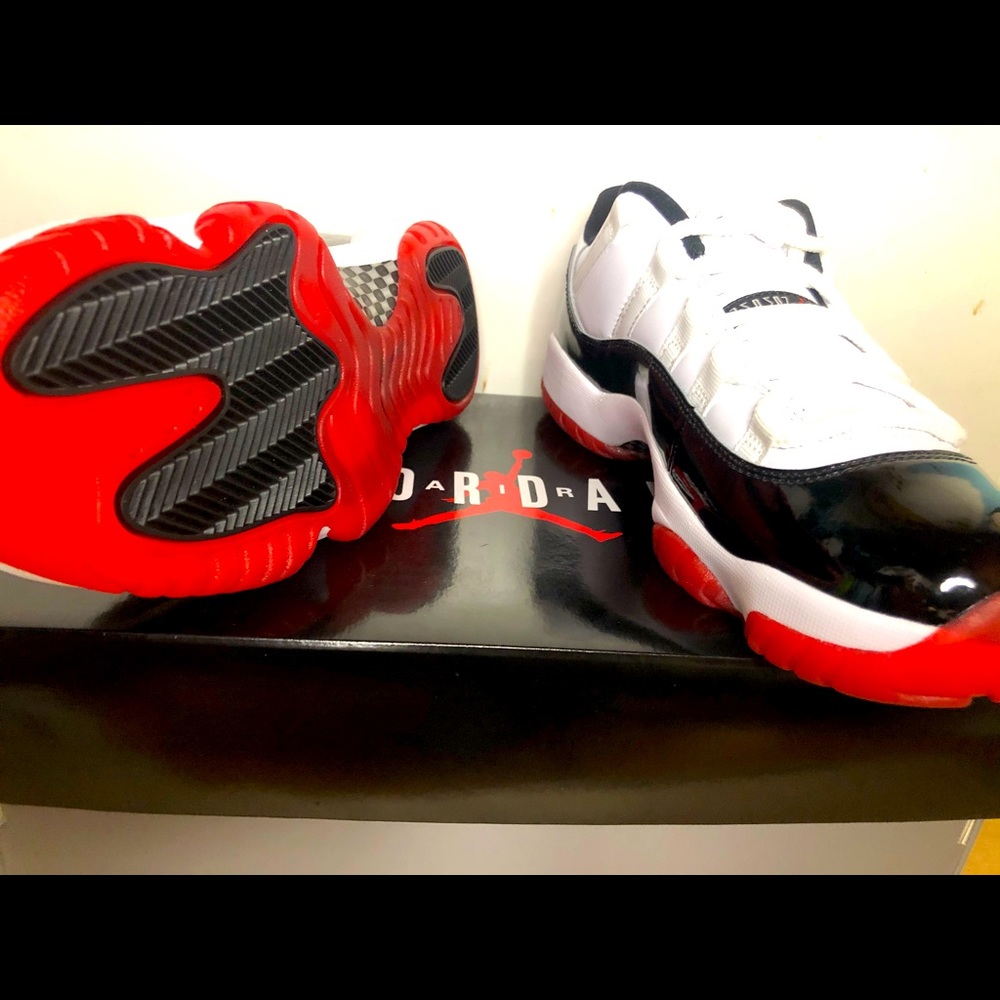 ⚠️SOLD⚠️ Air Jordan 11 Retro Low , Size 8 -